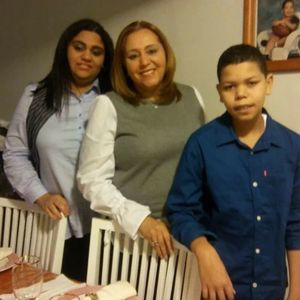 Meet your Posher, Amparo